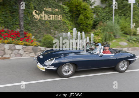 Le Tyrol du Sud Rallye 2016 Jaguar E-Type blue Banque D'Images