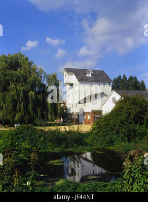 Chilham moulin sur la rivière Stour.Kent, England, UK Banque D'Images