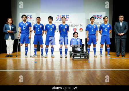 Tokyo, Japon. JIFF annonce même uniforme de 7'organisation. 29 Juin, 2017. Le Japon Inclus Football groupe Football/soccer : conférence de presse de la Fédération de football du Japon inclus (JIFF) au JFA house à Tokyo, Japon. JIFF annonce même uniforme de l'organisation 7 . Credit : Yohei Osada/AFLO SPORT/Alamy Live News Banque D'Images