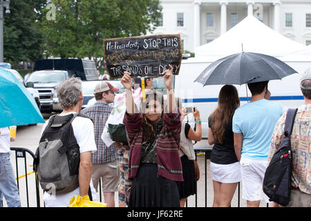 03 septembre 2011 : Des activistes protestent contre Keystone XL pipeline (sables bitumineux, la protestation) - Washington, DC USA Banque D'Images