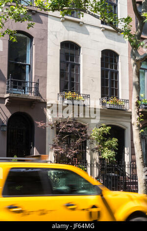 Pierres à sourcils dans le quartier historique de Murray Hill, New York, États-Unis Banque D'Images