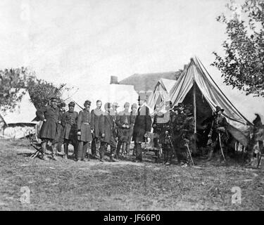 Le président Abraham Lincoln sur la bataille d'Antietam. Photographie par Alexander Gardner Octobre 1862. Banque D'Images