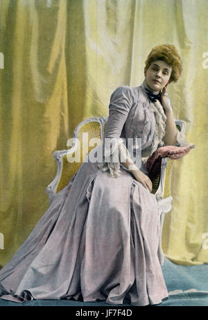 Gabrielle Rejane. Couvrir le TheaterOctober(II) 1904. GR : actrice française 1856 - 1920. Photo par Reutlinger. Banque D'Images