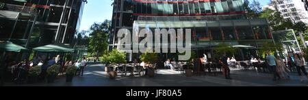 Impressions du Sony Center à la Potsdamer Platz à Berlin du 1 juin 2017, Allemagne Banque D'Images