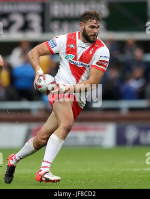 Alex Walmsley de St Helen lors du match de la Super League de Betfred au stade Headingley Carnegie, à Leeds. APPUYEZ SUR ASSOCIATION photo. Date de la photo: Jeudi 29 juin 2017. Voir PA Story RUGBYL Leeds. Le crédit photo devrait se lire comme suit : Simon Cooper/PA Wire. Banque D'Images