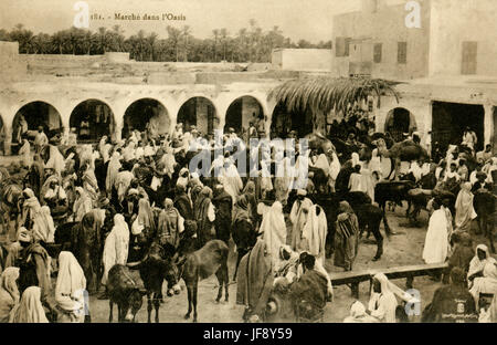 Marché à Tozeur, oasis à Tunis, Tunisie. Fin du 19e / début 20e siècle carte postale Banque D'Images