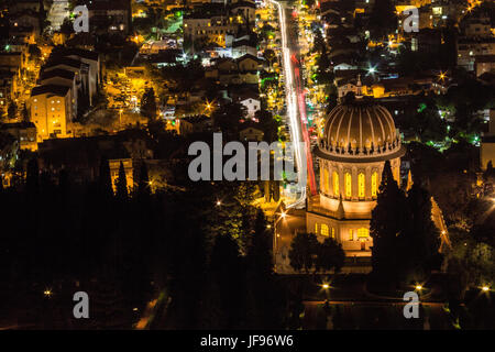 Coucher du soleil et nuit à Haïfa, Israël Banque D'Images