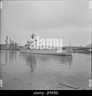 Canadian destroyer, 304, Albert Quay, Cork City, Co Cork 33056486253 o Banque D'Images