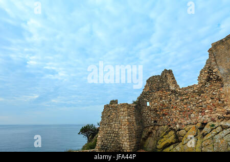 Ruines du château, Palamos, Espagne. Banque D'Images