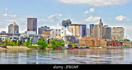 Saint Paul Skyline HDR Banque D'Images