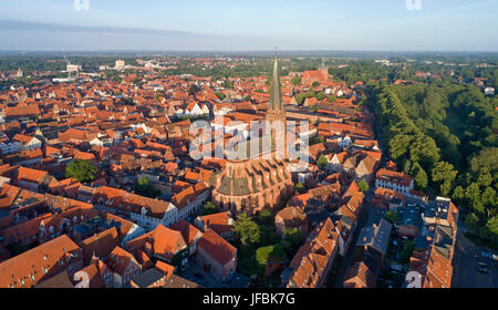 Aerila photo de la vieille ville de Lunebourg, Basse-Saxe, Allemagne Banque D'Images