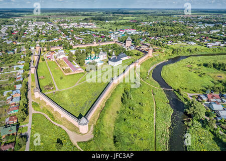Vue aérienne sur le Monastère de Saint Sauveur Euthymius à Souzdal, Vladimir oblast, Russie Banque D'Images