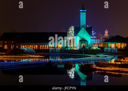 Nabana no Sato jardin de nuit Nagoya. Banque D'Images