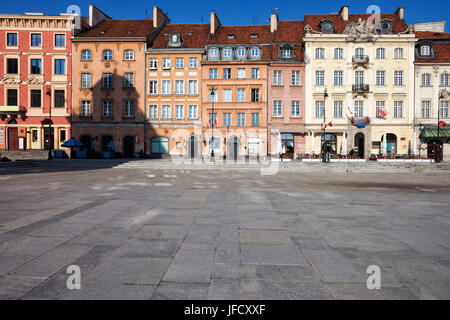 Les maisons historiques sur la rue Krakowskie Przedmiescie à Varsovie, capitale de la Pologne, une partie de la voie royale Banque D'Images