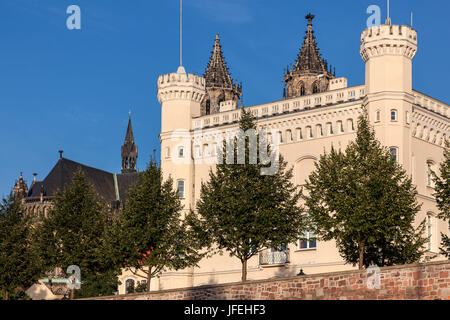 Ministère de l'eau et de navigation derrière la cathédrale de Magdebourg, Magdebourg, Saxe-Anhalt, Allemagne Banque D'Images