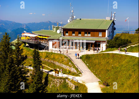 Borne supérieure avec Tegelbergbahn Schwangau dans l'Allgäu dans le Forggensee Banque D'Images