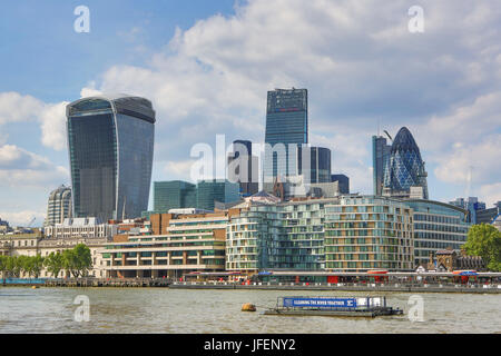 UK, London city, les toits de la ville Banque D'Images