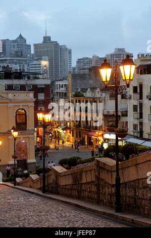 La Chine, Macao, centre historique, patrimoine mondial de l'UNESCO, Calle de Sao Paulo Banque D'Images