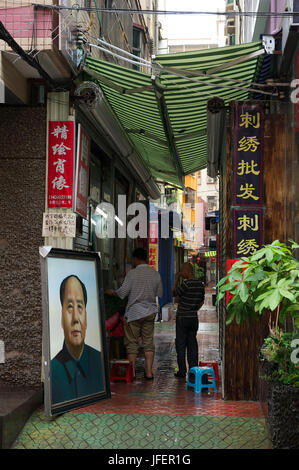 La Chine, la province du Guangdong, Shenzhen, district de Dafen, village de peinture à l'huile Banque D'Images