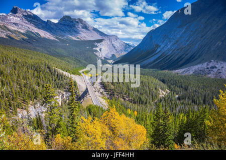 Scenic canyon dans le parc national de Banff Banque D'Images