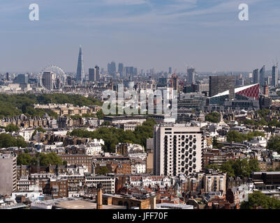 Vue aérienne sur Londres. La ville de Londres est une ville du comté et qui contient le centre historique et centre des affaires de Londres. Banque D'Images