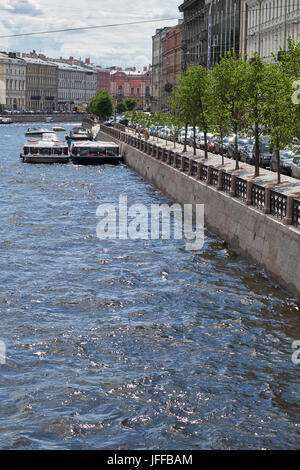 Saint Petersburg, Russie - le 23 juin 2017 : vue sur la Rivière Fontanka. Banque D'Images