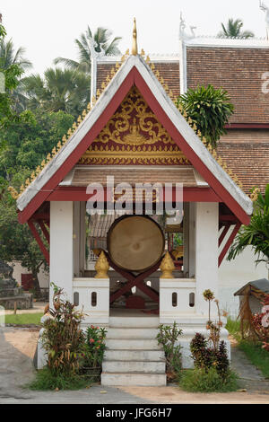 Tambour de cérémonie à Vat Visounarath, Luang Prabang, Laos, Asie Banque D'Images