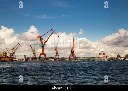 Port avec Cranes à Göteborg Banque D'Images