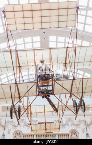 L'Angleterre, Somerset, Bristol, Bristol Museum and Art Gallery, exposition d'un avion Bristol Boxkite Banque D'Images