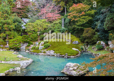 Le Japon, la ville de Kyoto, Temple, temple Shoren dans le jardin Banque D'Images