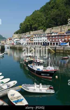 Port de pêche, Gipuzkoa, Donostia-San Sebastián, les provinces basques, l'Espagne Banque D'Images