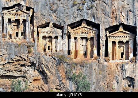 Partie de la rock tombs près de Dalyan Turquie Banque D'Images