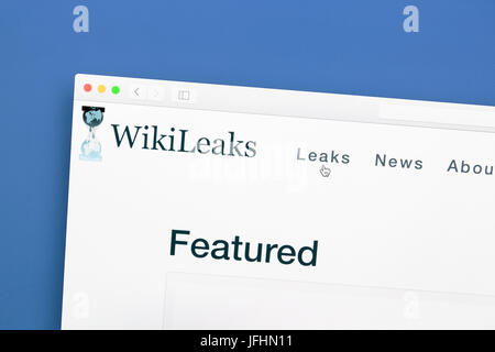 Gros plan du site WikiLeaks. WikiLeaks est une organisation internationale à but non lucratif qui publie des informations secrètes Banque D'Images