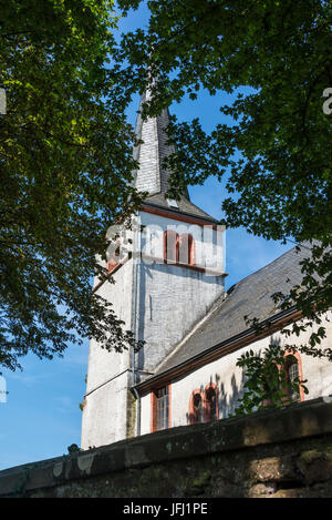 Allemagne, Rhénanie-Palatinat, district 3621, ferme du parc, Klauses Kastel, église paroissiale, Saint Helena, Banque D'Images