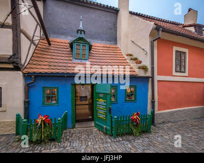 Ruelle d'or sur le domaine du château de Prague, Hradschin à Prague, République Tchèque, Europe Banque D'Images