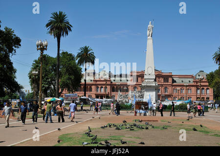 L'Amérique du Sud, Argentine, Buenos Aires Plaza de Mayo, Casa Rosada Banque D'Images