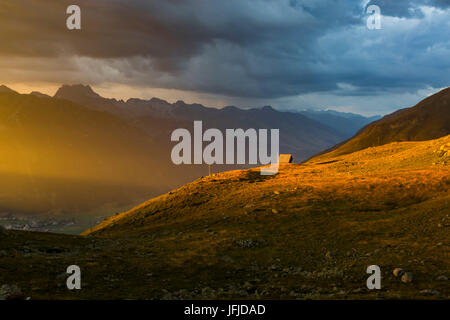 Coucher du soleil, Samedan, Engadine, Suisse, Banque D'Images