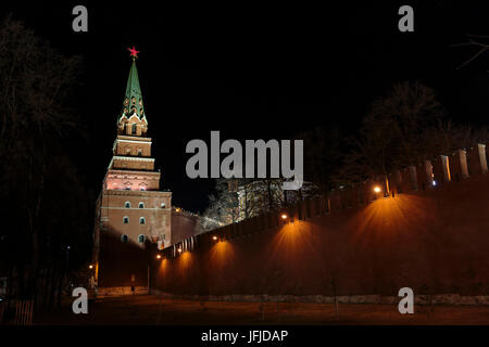 La Russie, Moscou, la Place Rouge, Tour Borovitskaya Banque D'Images