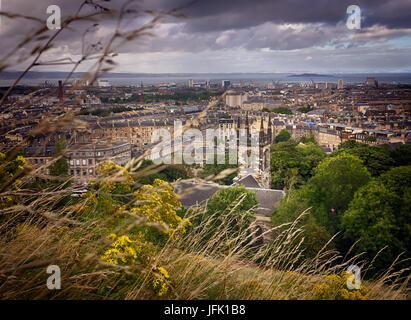 Vue aérienne sur le quartier Leith d'Édimbourg Banque D'Images