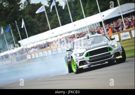 Goodwood, Chichester, Royaume-Uni. Samedi 1er juillet 2017. Action de la Goodwood Festival of Speed, Goodwood, West Sussex, UK. © Kevin Bennett/Alamy News Banque D'Images