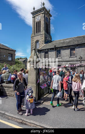 Meltham, Huddersfield, Angleterre. Le 1er juillet. Guerre Meltham de semaine. Credit : CARL DICKINSON/Alamy Live News Banque D'Images