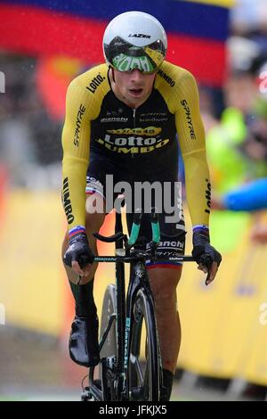 Düsseldorf, Rhénanie du Nord-Westphalie, Allemagne. 01 juillet, 2017. Primoz ROGLIC ; (SLO) Rider du Team Lotto NL - Jumbo en action lors de l'étape 1 de la 104e édition du Tour de France 2017, une course cycliste contre-la-montre individuel étape de 14 kms : Action Crédit Plus Sport Images/Alamy Live News Banque D'Images