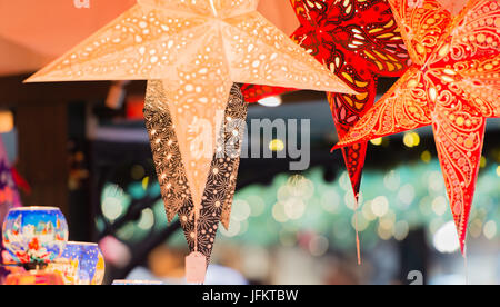 Star des feux du vent sur la vente de Noël Banque D'Images