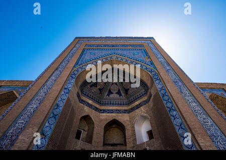 Khiva, Ouzbékistan, en Asie centrale, façade de la mausolée Pakhlavan Mahmud, Banque D'Images