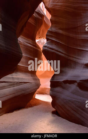 Antelope Canyon, Page, Arizona, USA, le Navajo indiens appellent cette vue 'La bougie', Banque D'Images