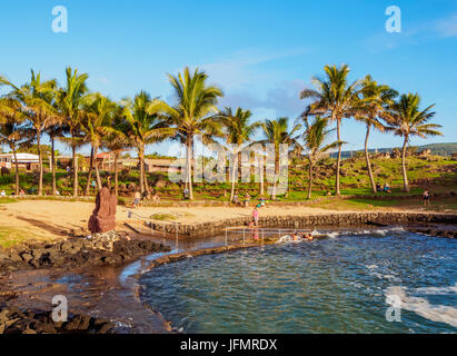 Piscine naturelle, Hanga Roa, l'île de Pâques, Chili Banque D'Images