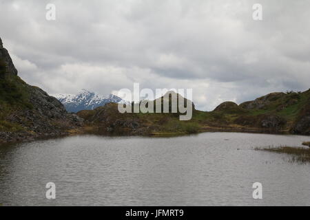 Snow Caped montagnes dans le great Alaskan outdoors Banque D'Images