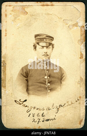 1866-06- Bataille de Schlacht bei Langensalza CDV anonymer Fotograf, Juli, Brustbild Soldat Friedrich Sahlfeld, Feld-Apotheker Bildseite Königlich Hannoverscher, Banque D'Images