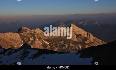 Montagnes d'or vu de Mont Santis. Canton d'Appenzell, Suisse. Banque D'Images
