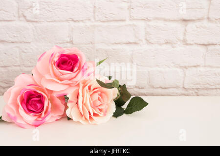 Rose Rose des maquettes. Le titre de Stock Photography. Mur de style floral des maquettes. Fleur Rose Valentine immersive, Fête des mères, carte-cadeau, blanc 24 immersive Banque D'Images